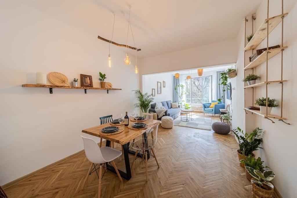 Bohohome Next To The Main Street Sofia Exterior photo